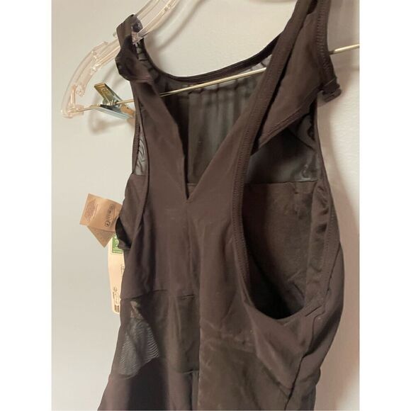 Brand New Arena Women’s Size 34Black Vented Mesh Panel Swimsuit One Piece - Picture 8 of 9